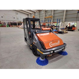 Xe Quét Hút Bụi Công NGhiệp Cleanland GL-Shakti-009 Premium Plus