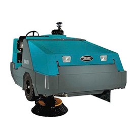Xe quét rác ngồi lái Tennant 800